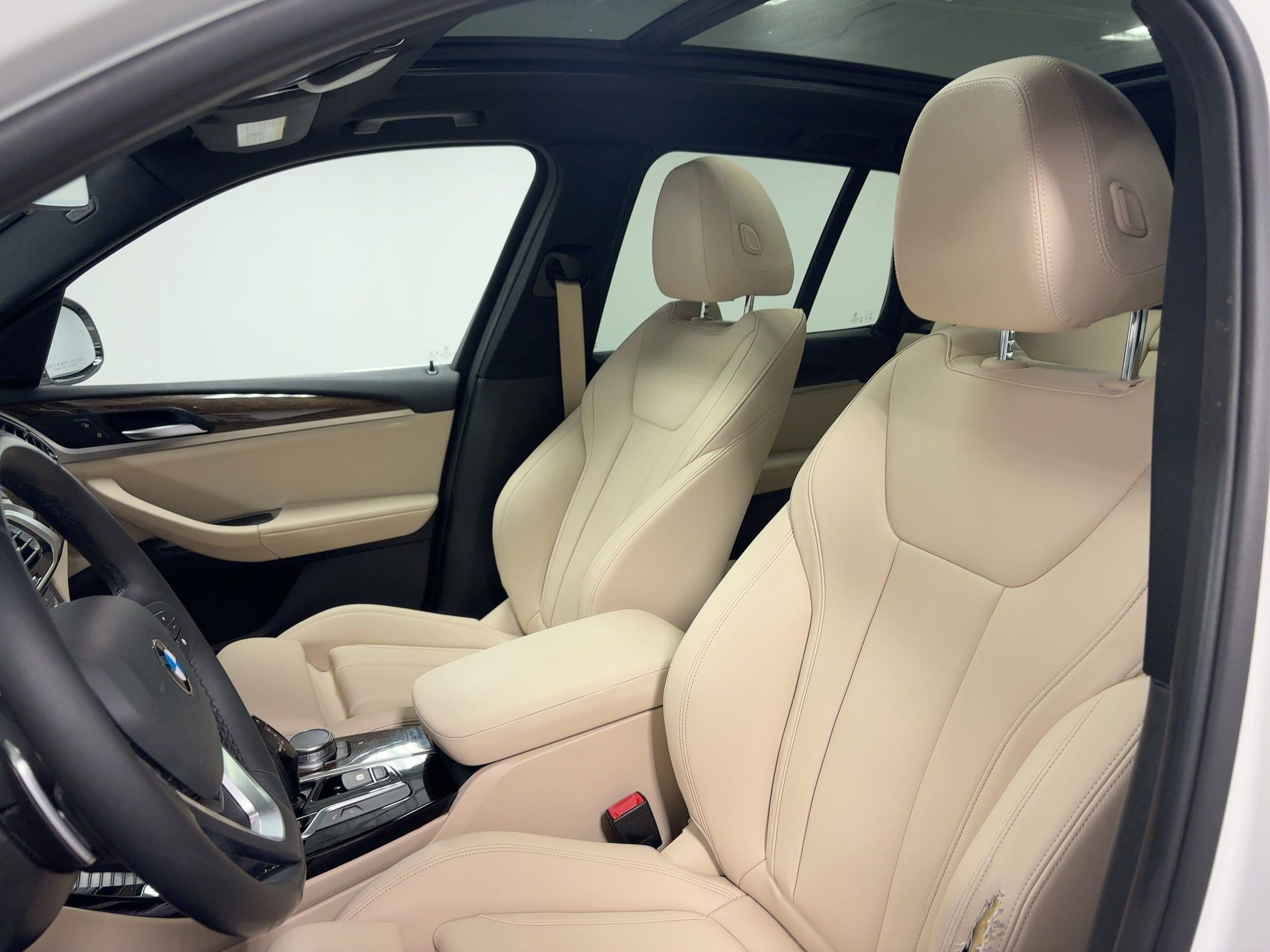 Used 2019 BMW X3 sDrive30i w/ Premium Package image 22