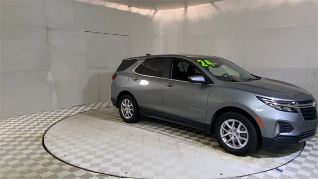 Used 2024 Chevrolet Equinox LT w/ LPO, Floor Liner Package image 2