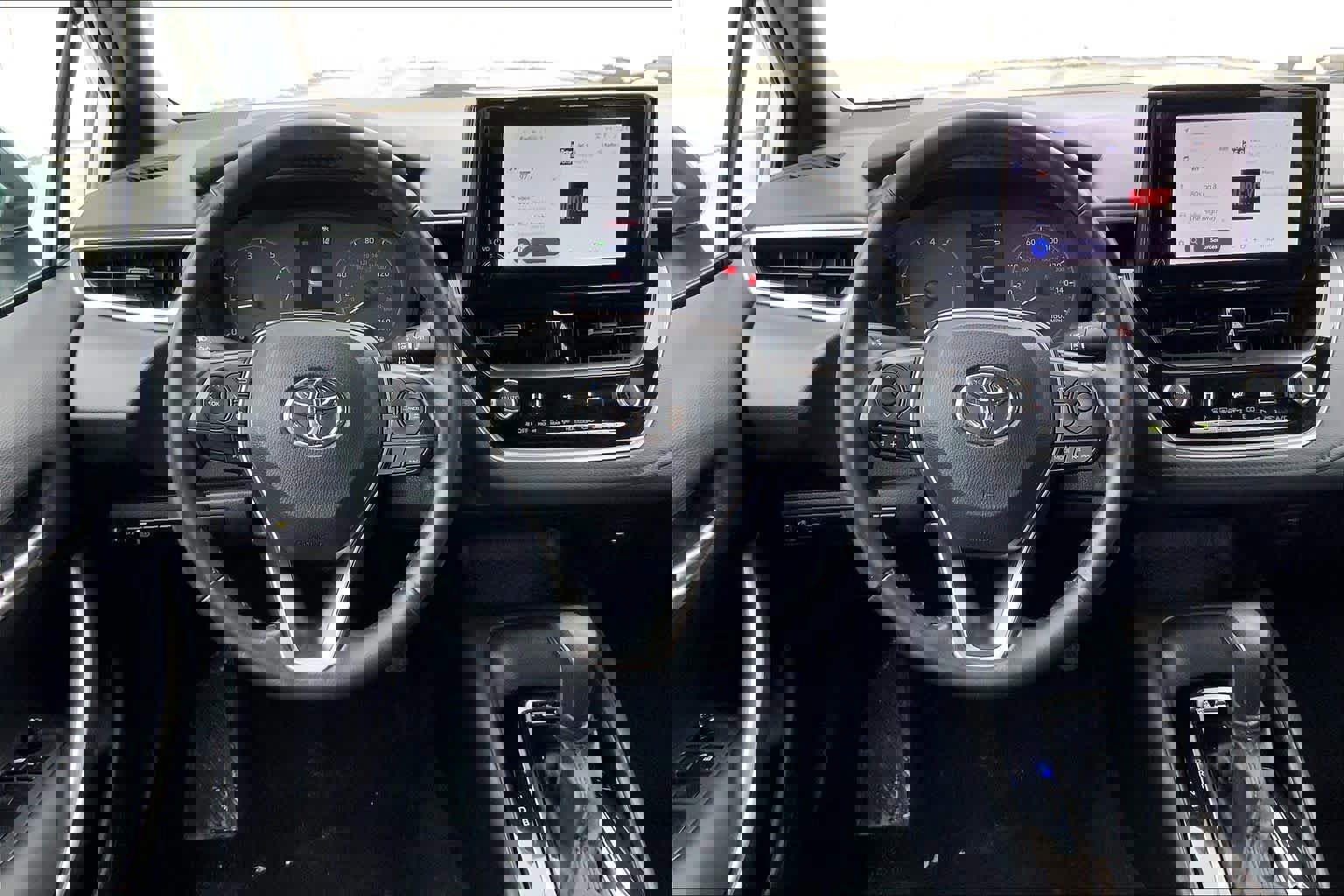 Certified 2023 Toyota Corolla SE w/ Carpet Mat Package (TMS) image 6