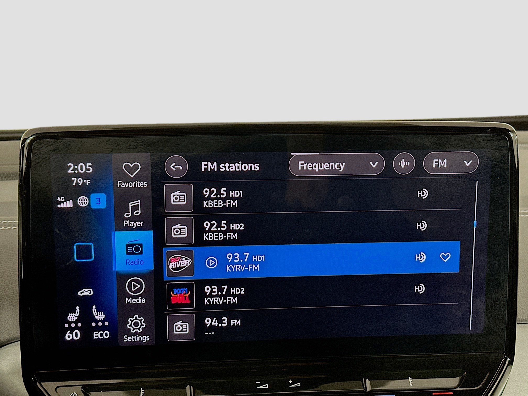 Used 2023 Volkswagen ID.4 Pro RWD image 19