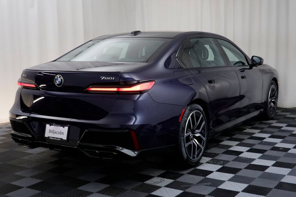 New 2026 BMW 760i xDrive w/ Executive Package AWD/4WD image 19