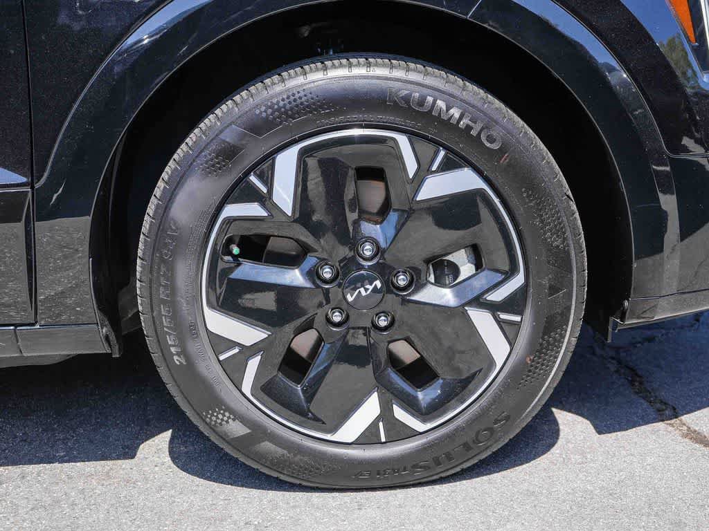 Used 2023 Kia Niro Wind FWD image 11