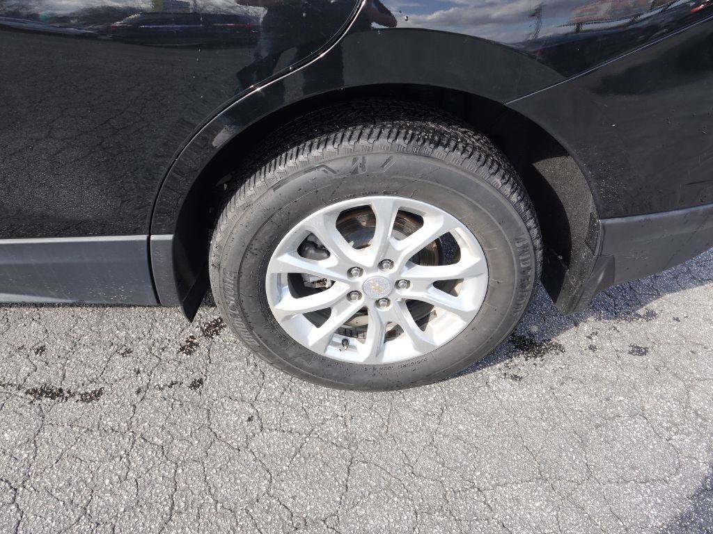 Used 2021 Chevrolet Equinox LT AWD/4WD image 6