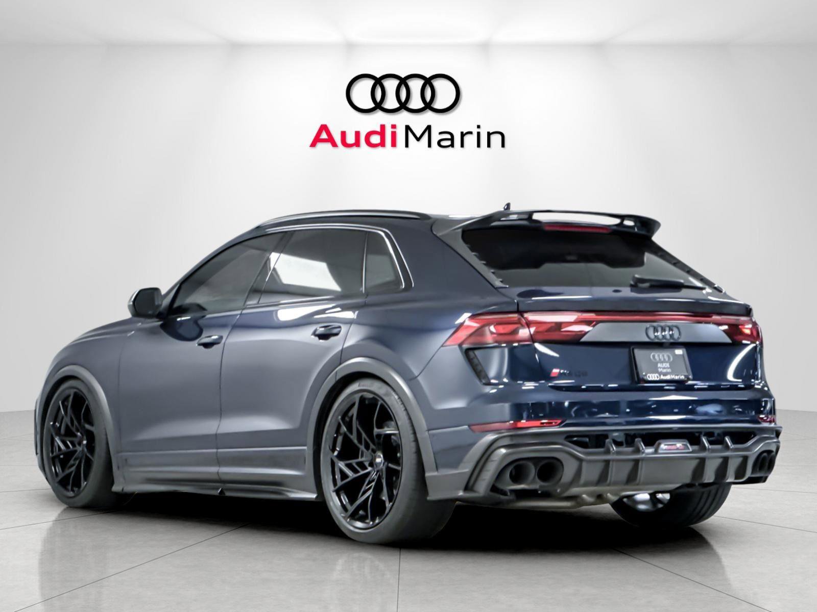 Used 2025 Audi RS Q8 performance image 3