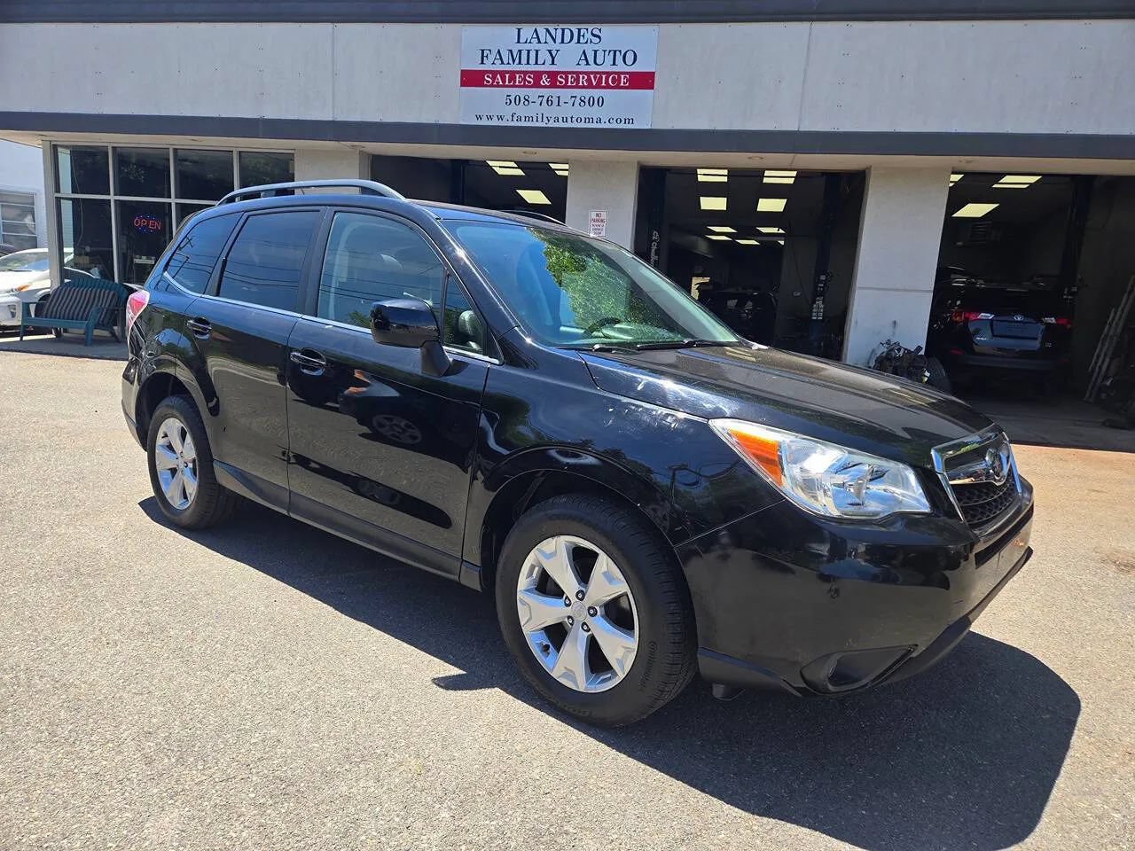 Used 2014 Subaru Forester 2.5i Limited AWD/4WD image 27