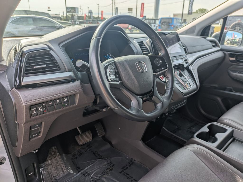 Used 2024 Honda Odyssey Touring image 16