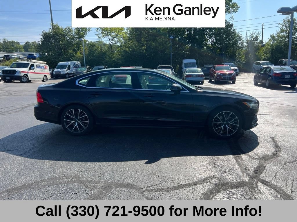 Used 2019 Volvo S90 T5 Momentum w/ Protection Package AWD/4WD image 4