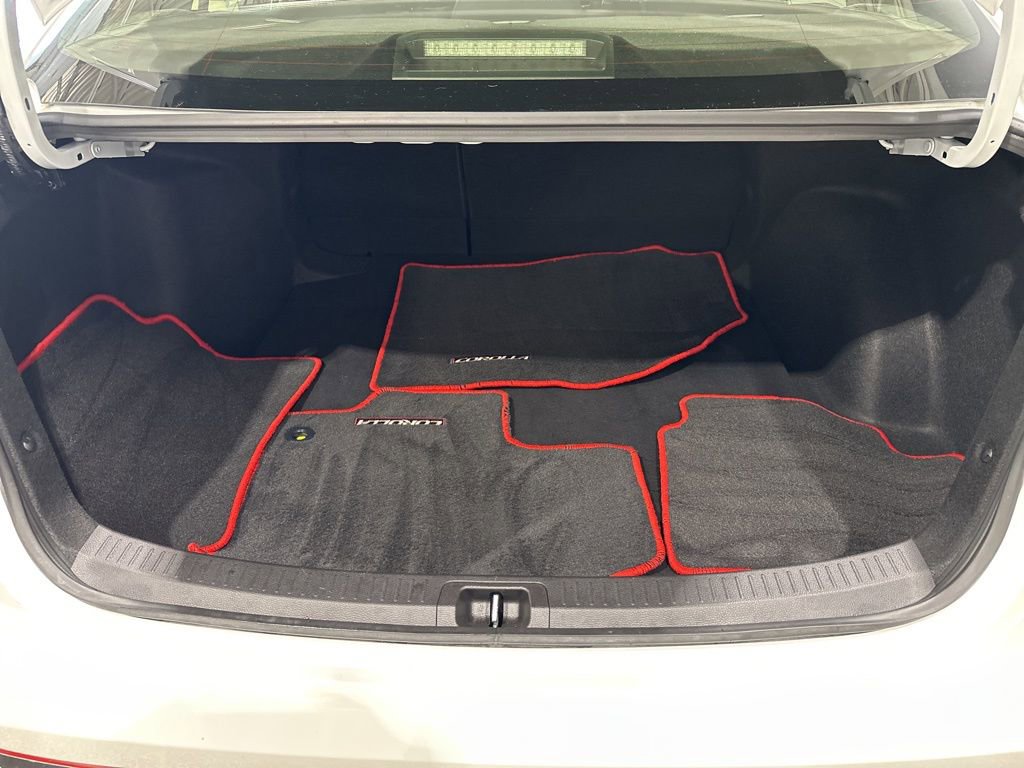 Certified 2023 Toyota Corolla SE image 15