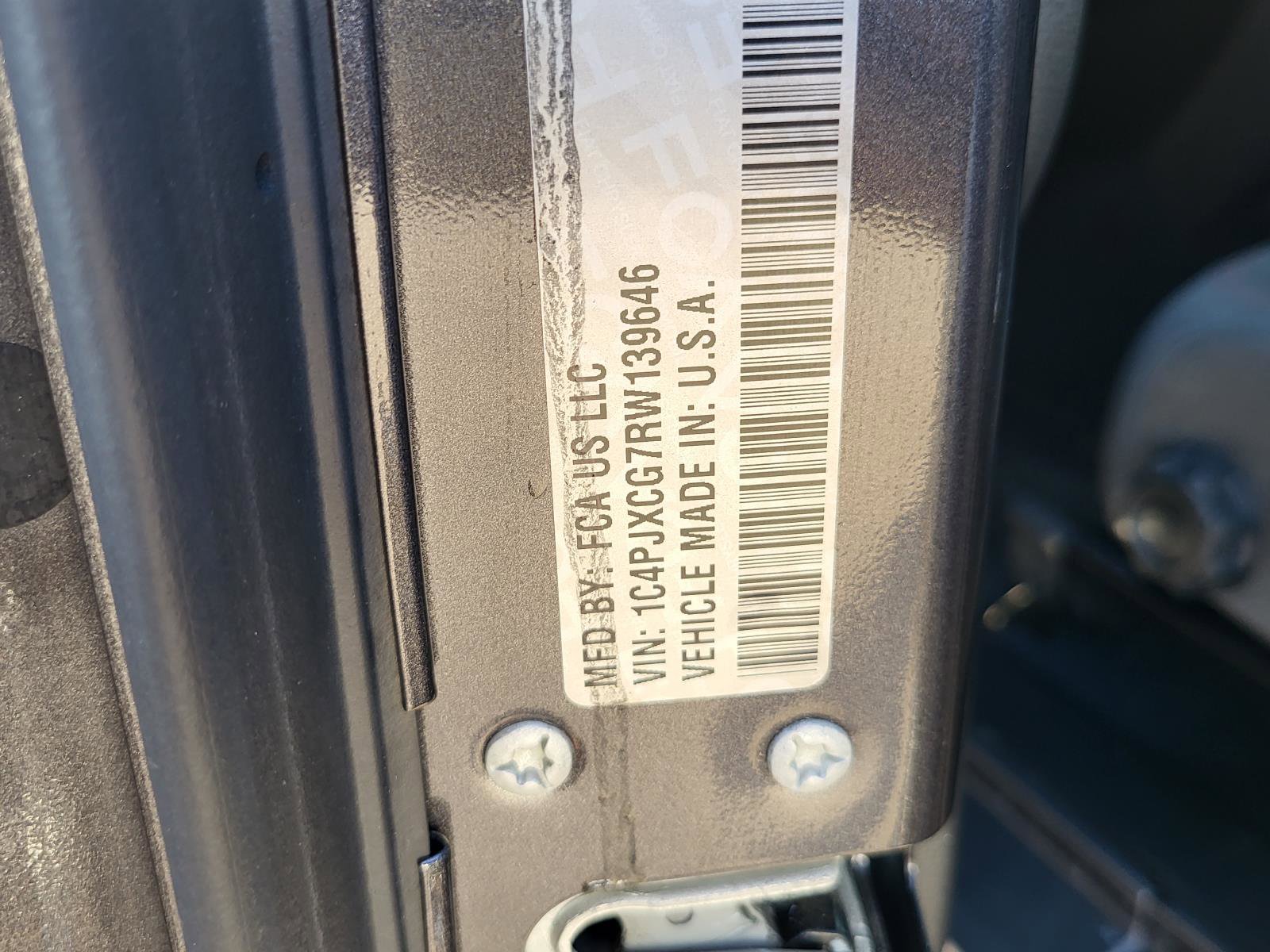 Used 2024 Jeep Wrangler Rubicon w/ Convenience Group image 33