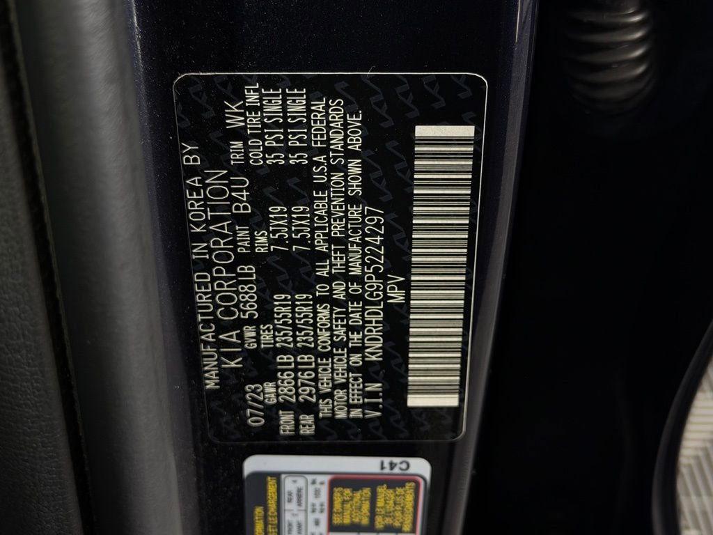 Used 2023 Kia Sorento EX image 12