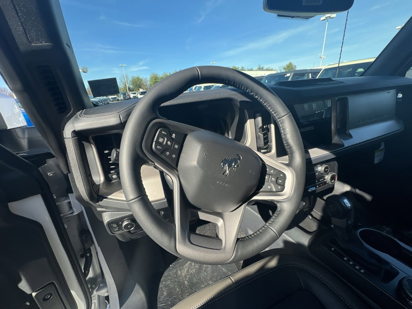 New 2025 Ford Bronco Outer Banks image 16