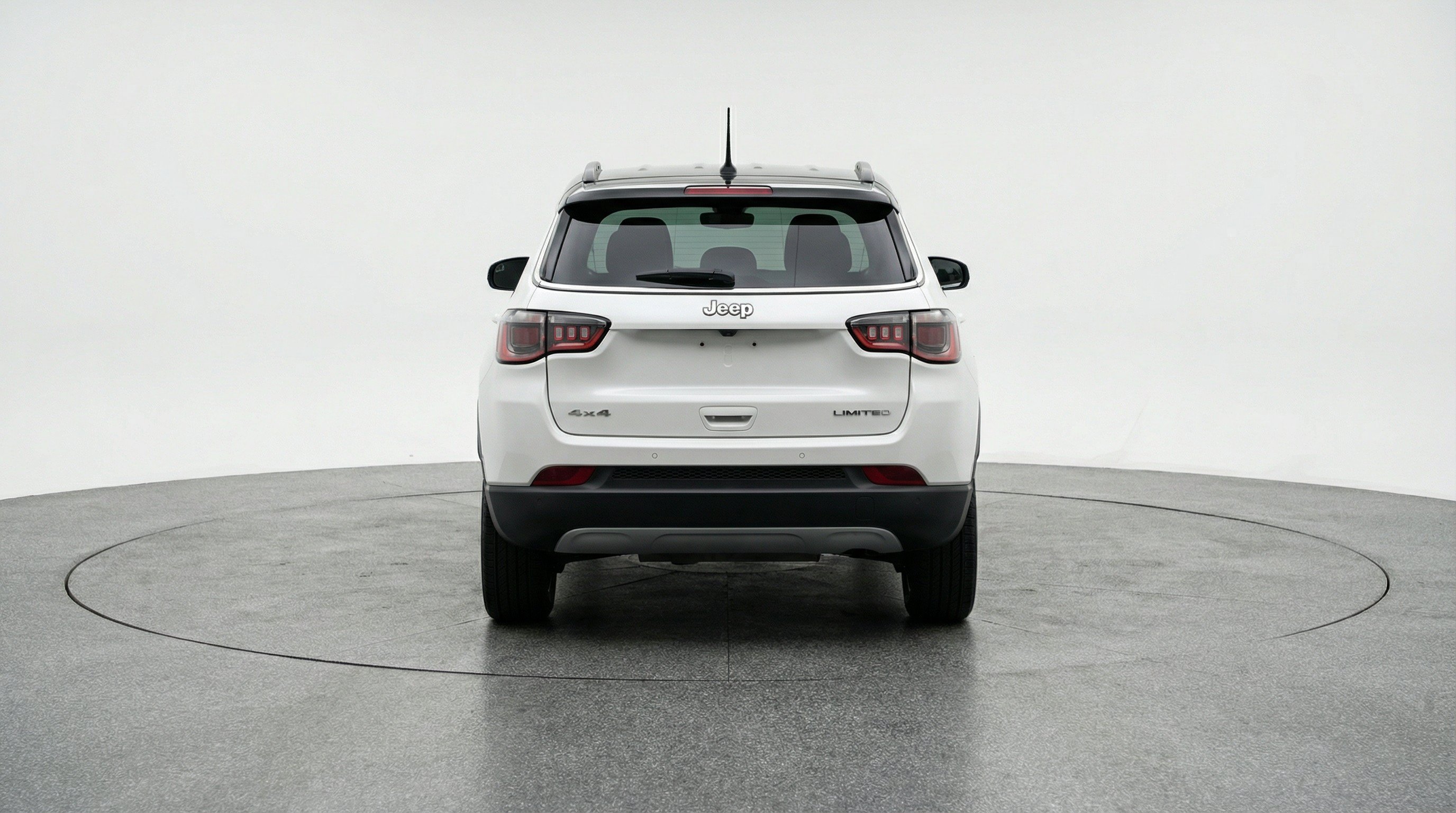 Used 2025 Jeep Compass Limited AWD/4WD image 7
