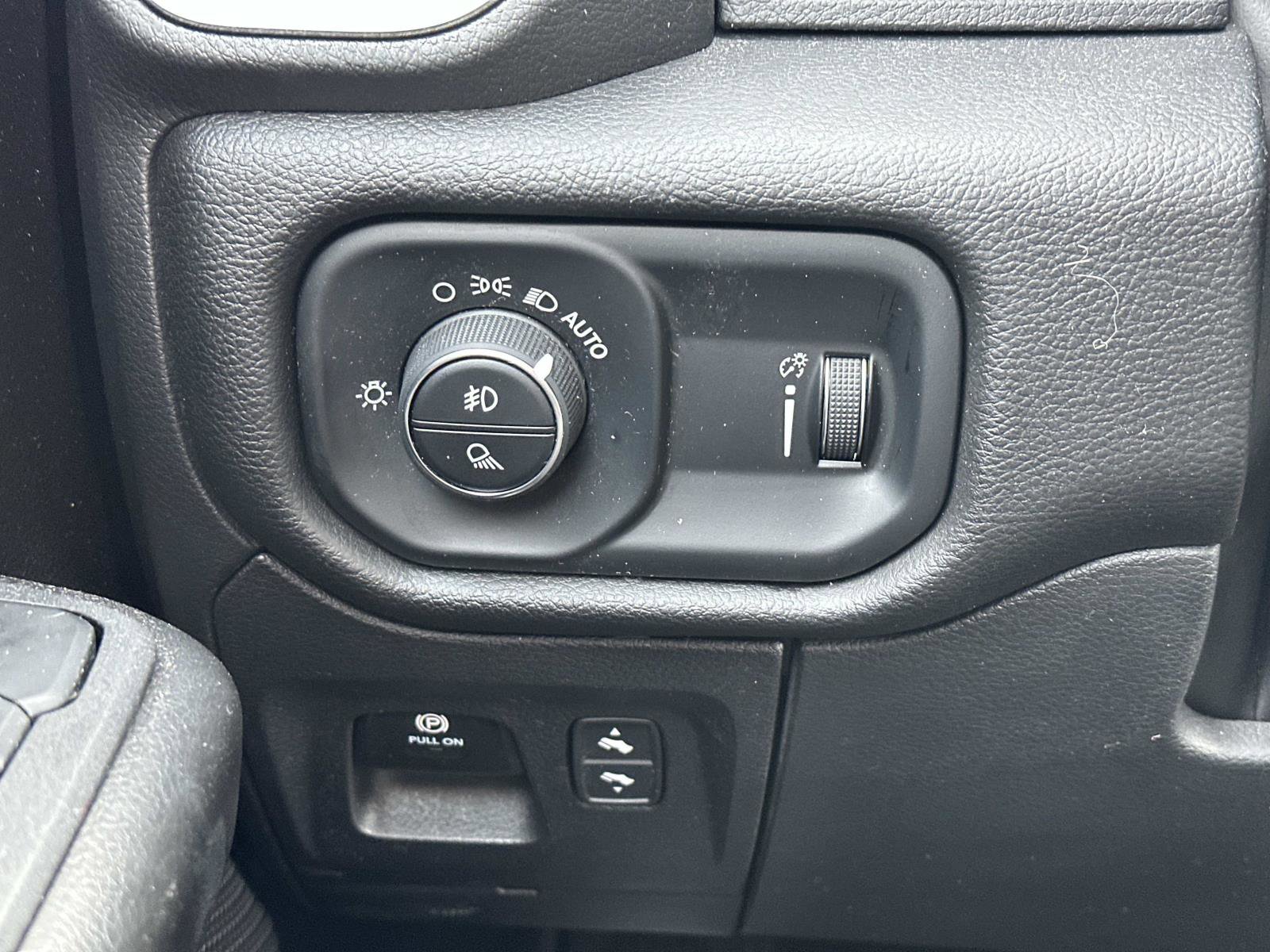 Used 2025 RAM 1500 Big Horn image 24