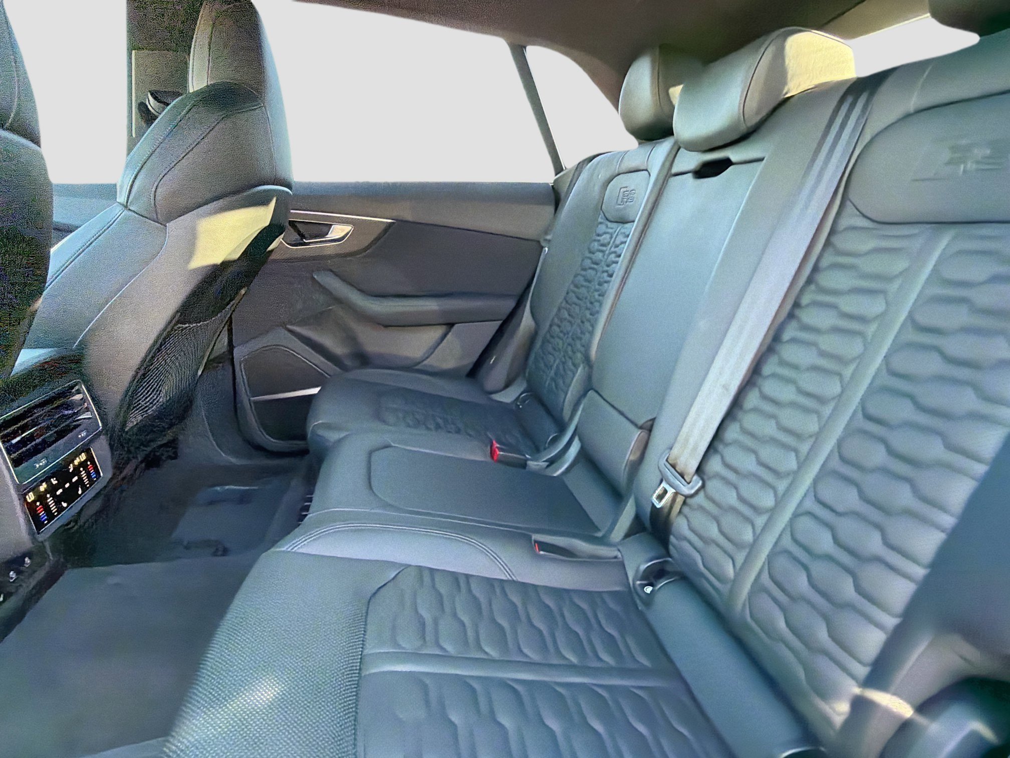 Used 2022 Audi RS Q8 image 20