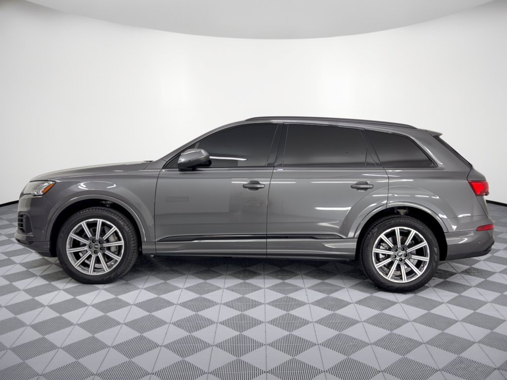 Used 2024 Audi Q7 2.0T Premium Plus AWD/4WD image 2