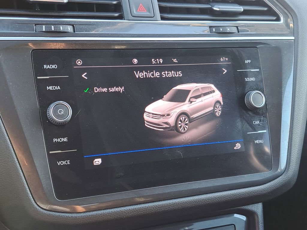 Used 2022 Volkswagen Tiguan SE image 23