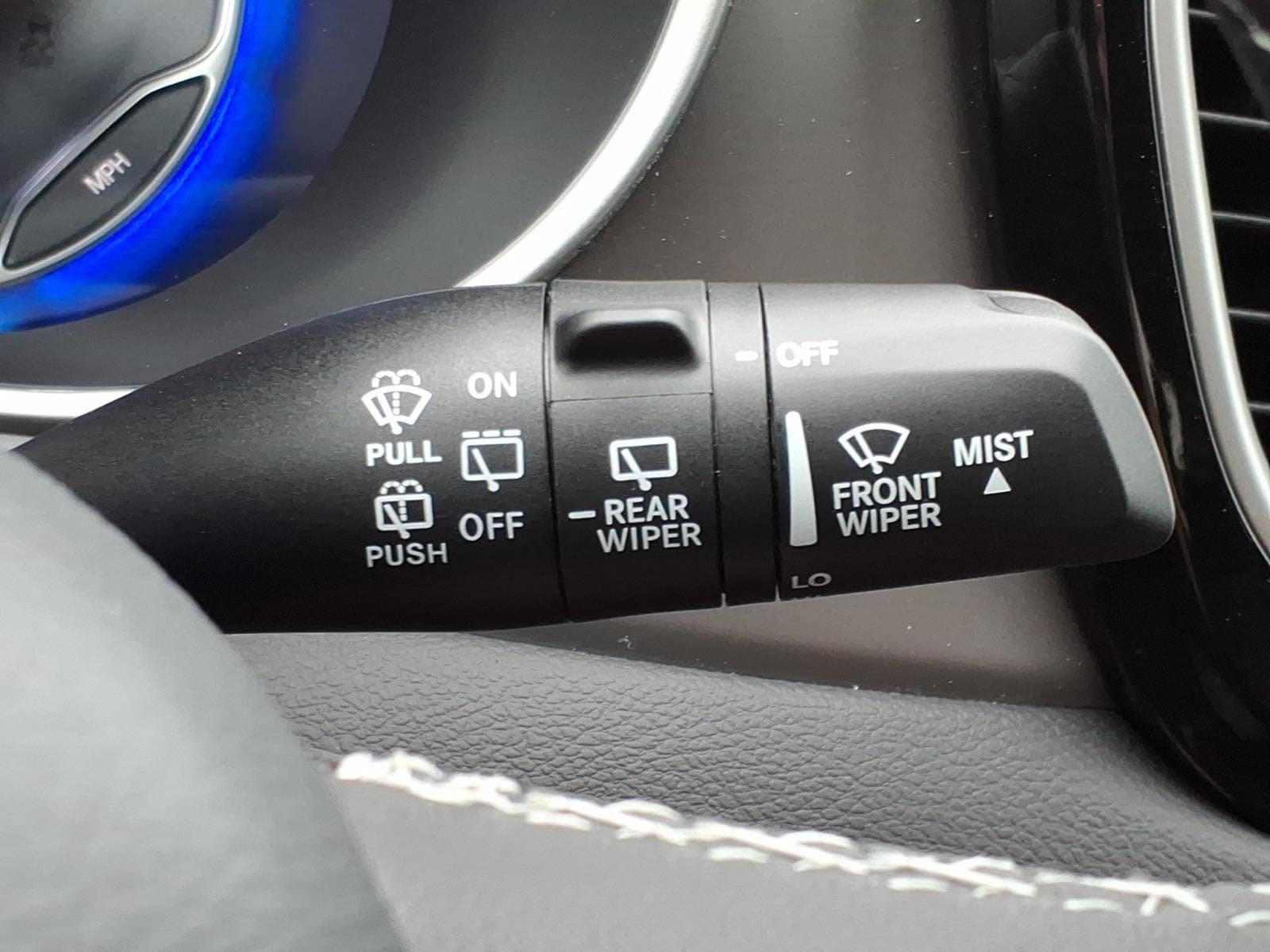 New 2027 Chrysler Pacifica LX FWD image 19