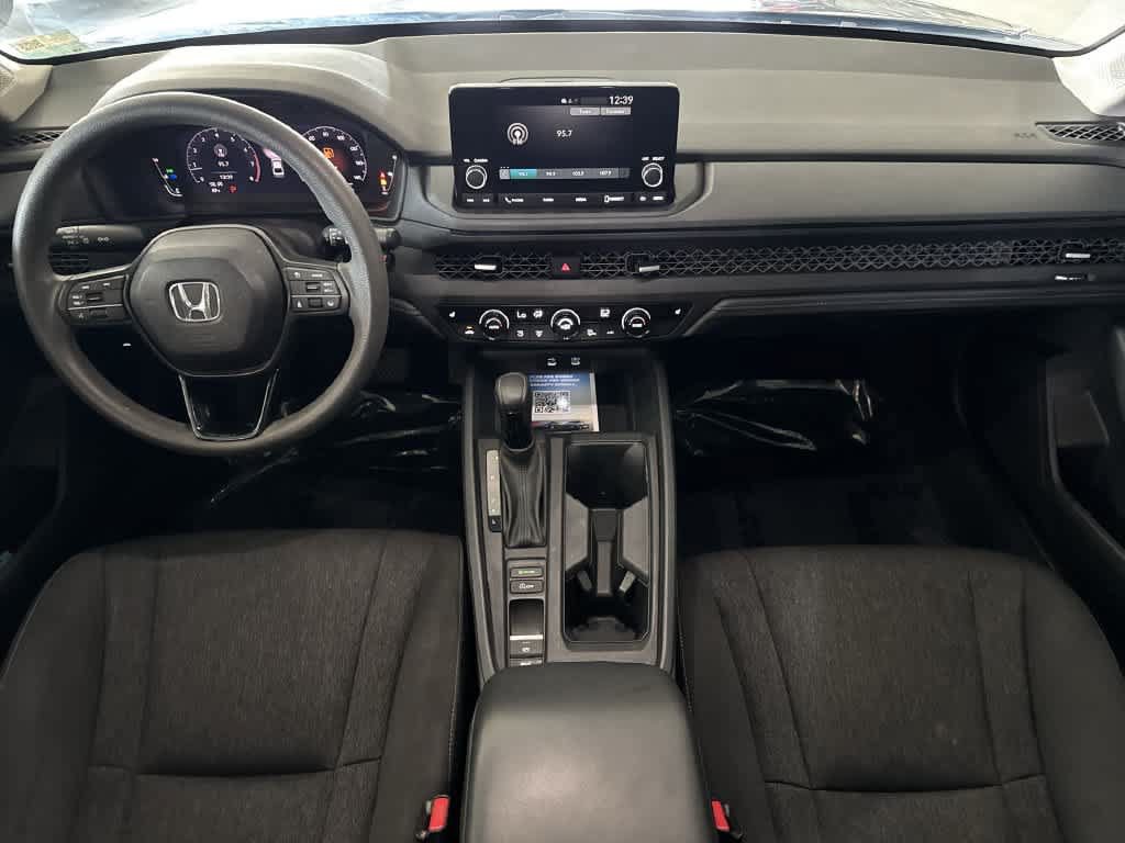 Used 2025 Honda Accord SE image 23
