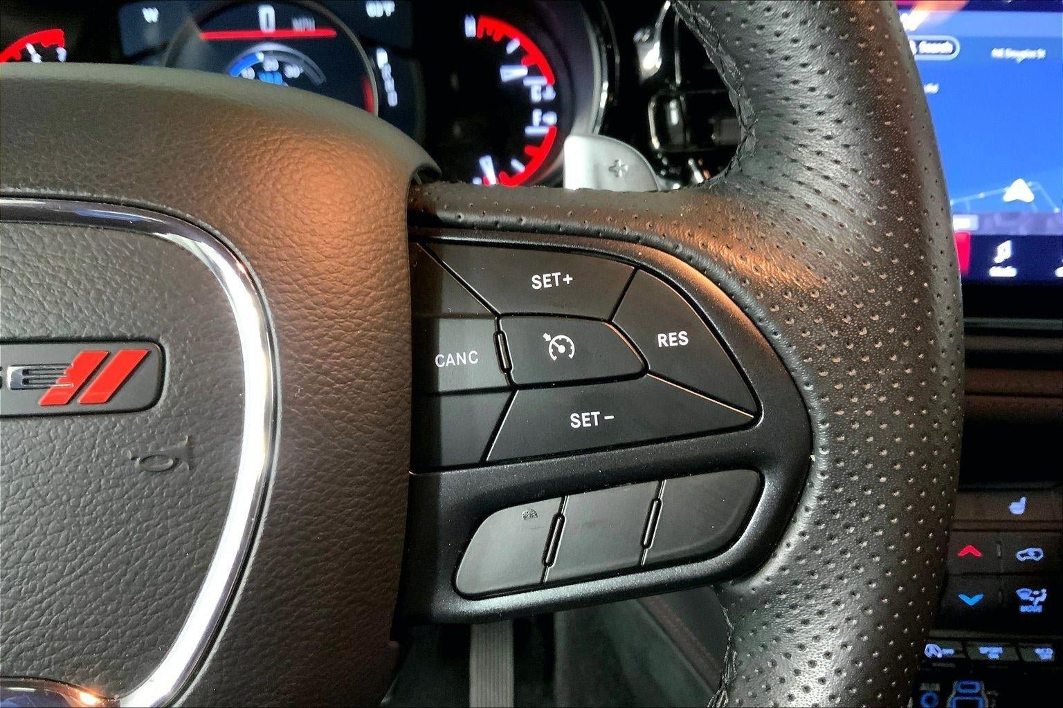 Used 2025 Dodge Durango GT AWD/4WD image 19