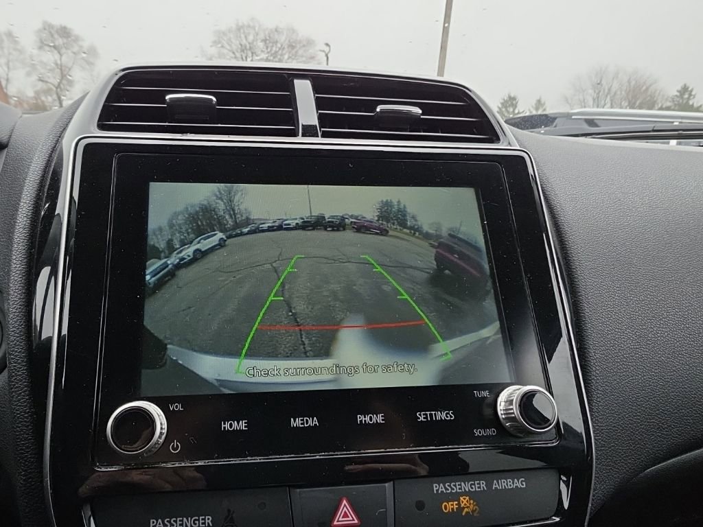 Used 2025 Mitsubishi Outlander Sport AWD image 12
