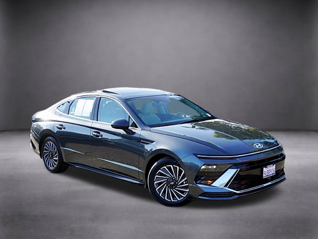 Certified 2026 Hyundai Sonata SEL FWD image 3