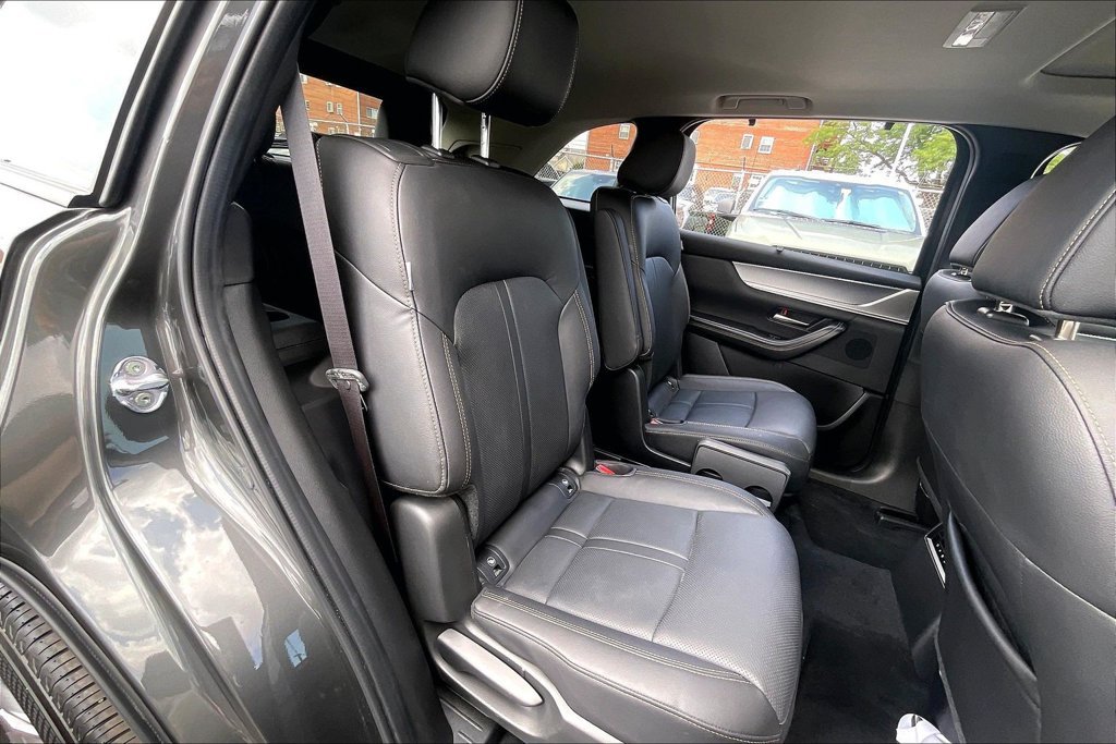Used 2025 MAZDA CX-90 3.3 Turbo w/ Preferred Package AWD/4WD image 26