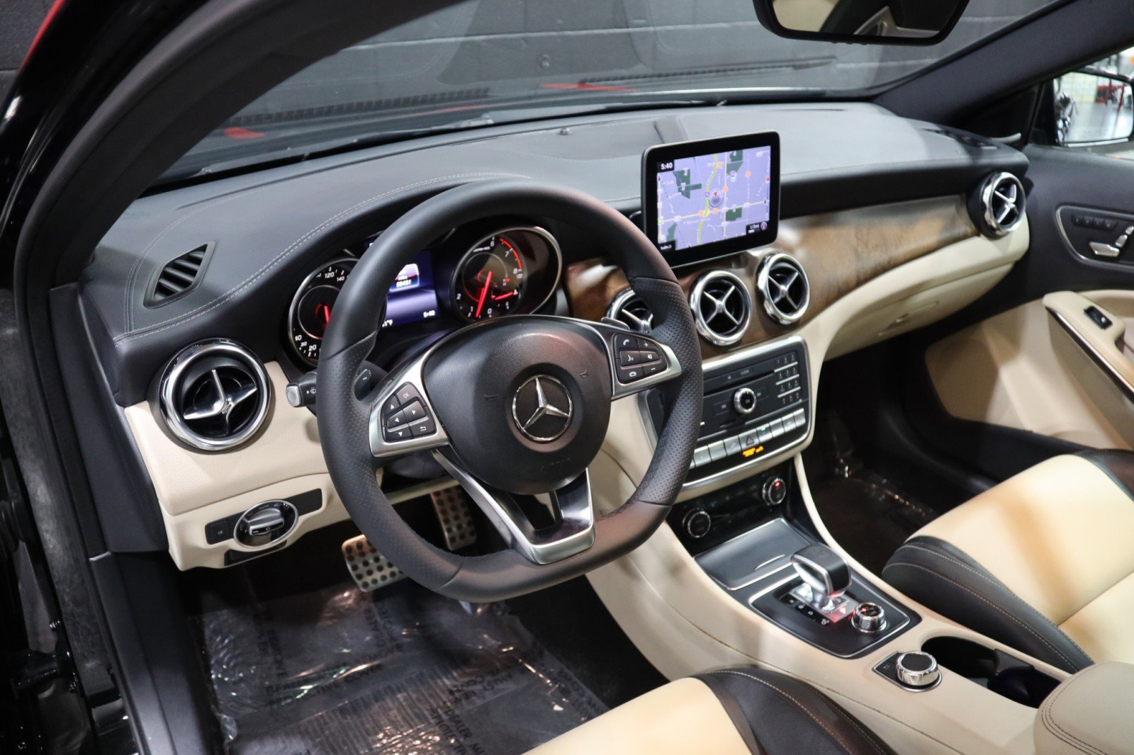 Used 2018 Mercedes-Benz GLA 45 AMG 4MATIC w/ Multimedia Package image 38