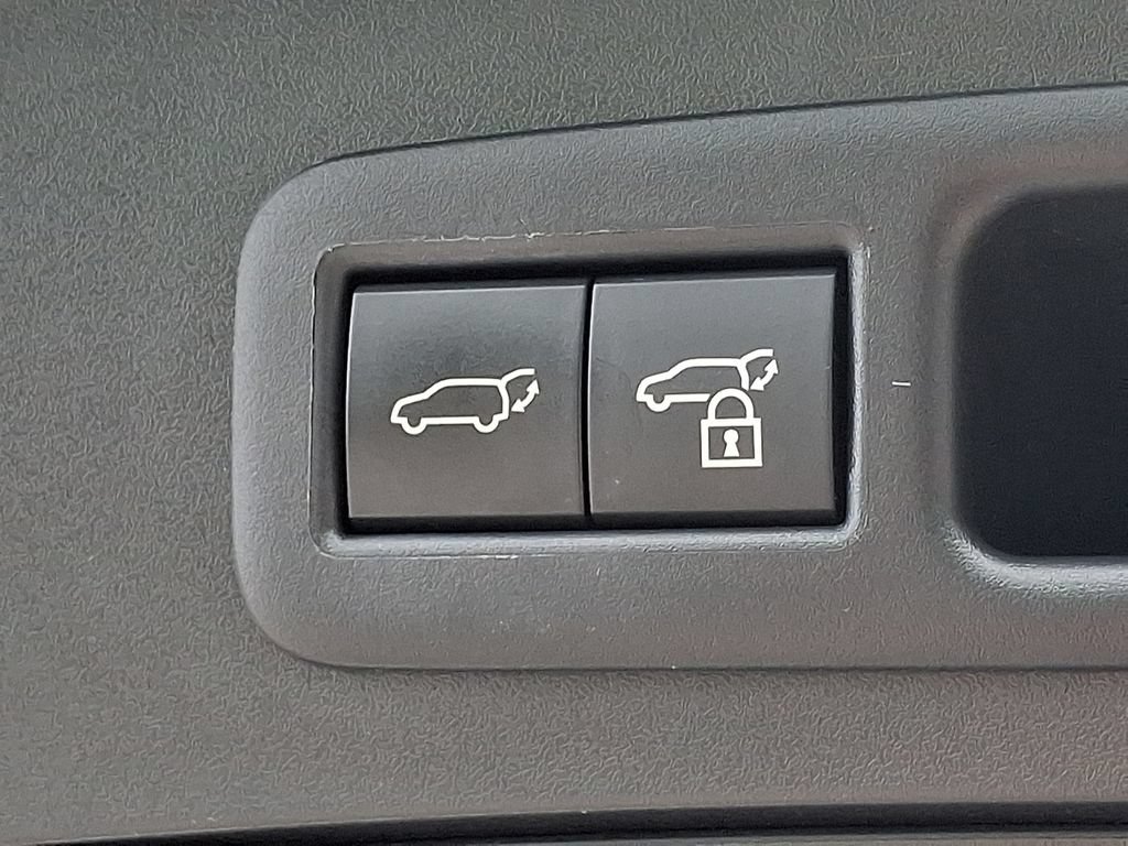 Used 2024 Lexus UX 250h F Sport AWD/4WD image 29