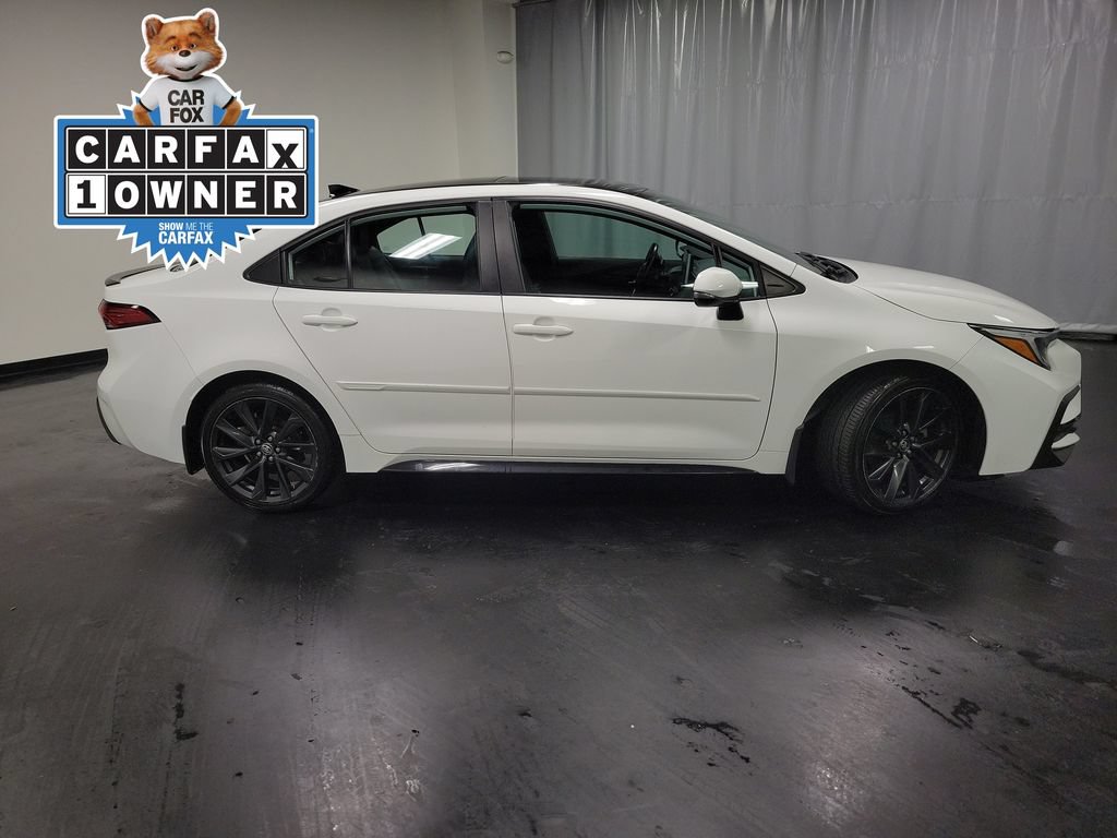 Used 2024 Toyota Corolla XSE FWD image 9