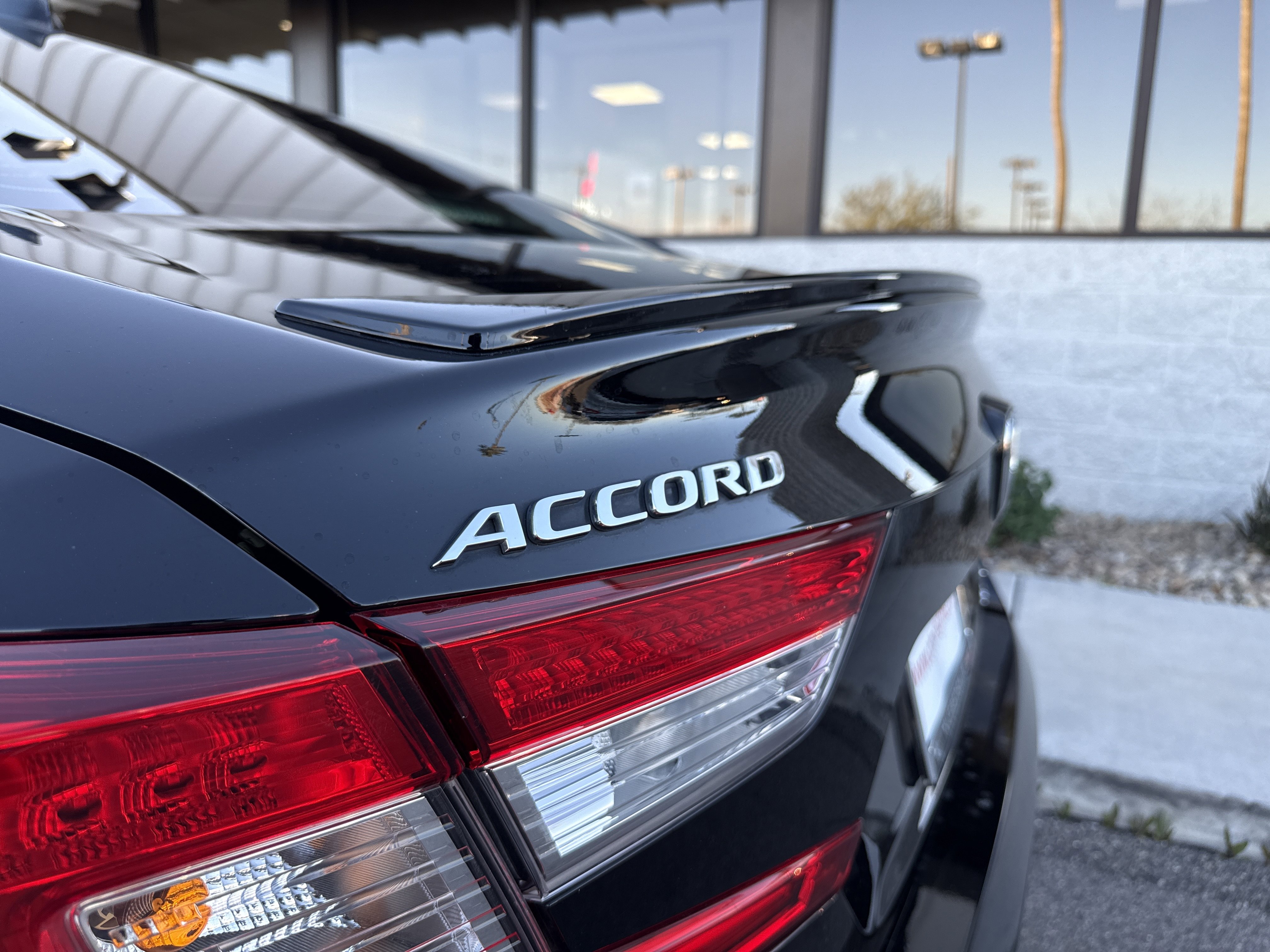 Used 2022 Honda Accord Sport image 11