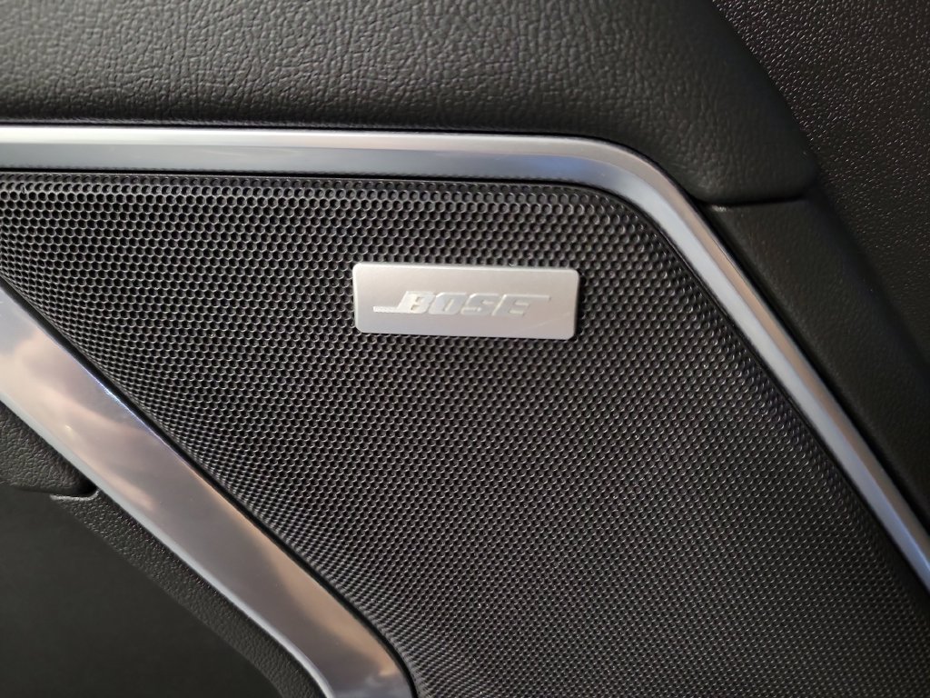 Used 2022 Chevrolet Silverado 1500 LT Trail Boss w/ LT Trail Boss Premium Package AWD/4WD image 32