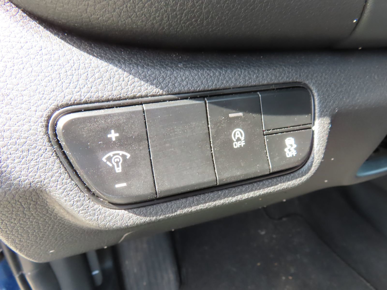 Used 2024 Kia Seltos EX image 13