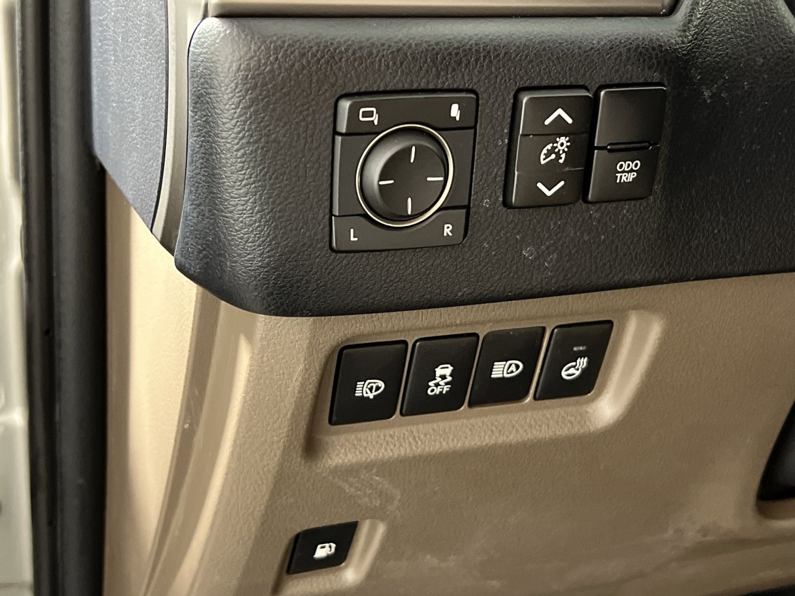 Used 2023 Lexus GX 460 Premium w/ Premium Package AWD/4WD image 31