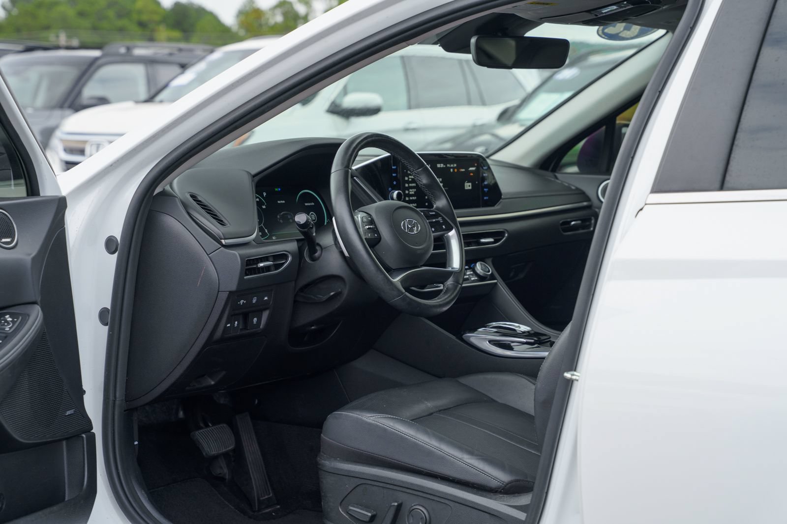 Used 2022 Hyundai Sonata Limited FWD image 19