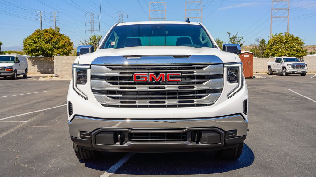 New 2026 GMC Sierra 1500 SLE image 4