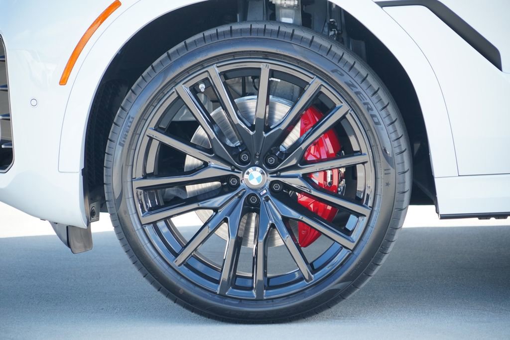 New 2026 BMW X6 xDrive40i w/ Premium Package AWD/4WD image 5