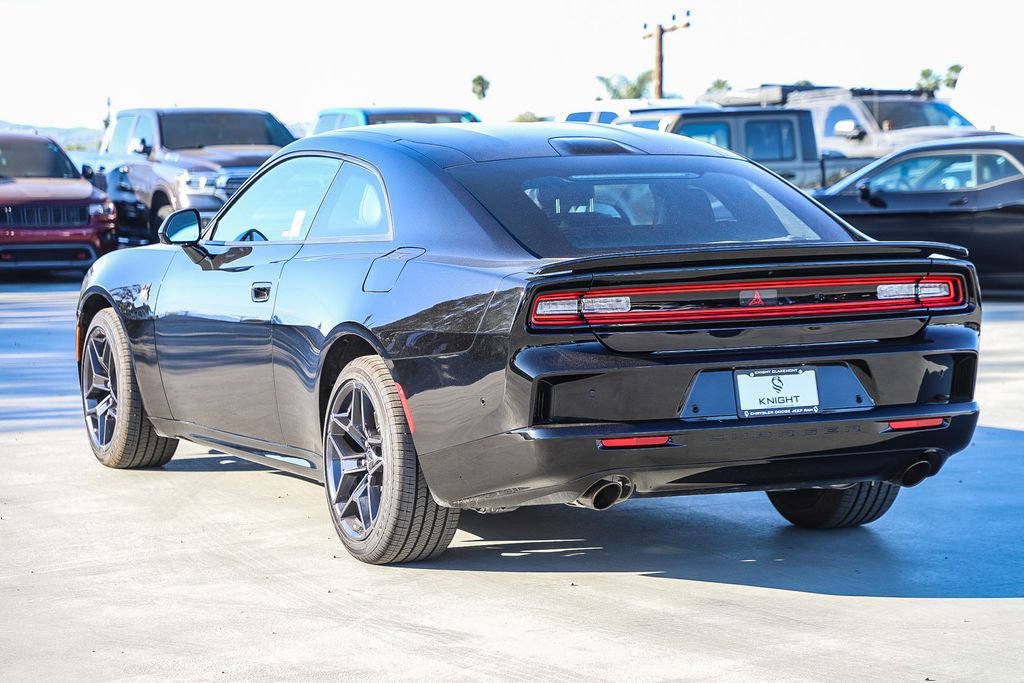 New 2026 Dodge Charger Scat Pack w/ Blacktop Package AWD/4WD image 8