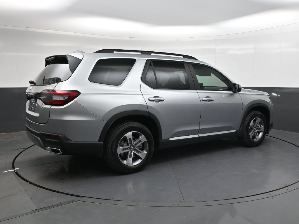 New 2026 Honda Pilot EX-L image 4