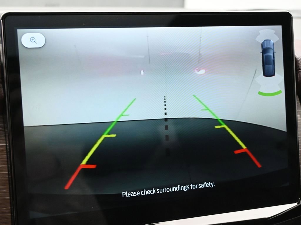 Certified 2023 Ford Expedition Limited image 17