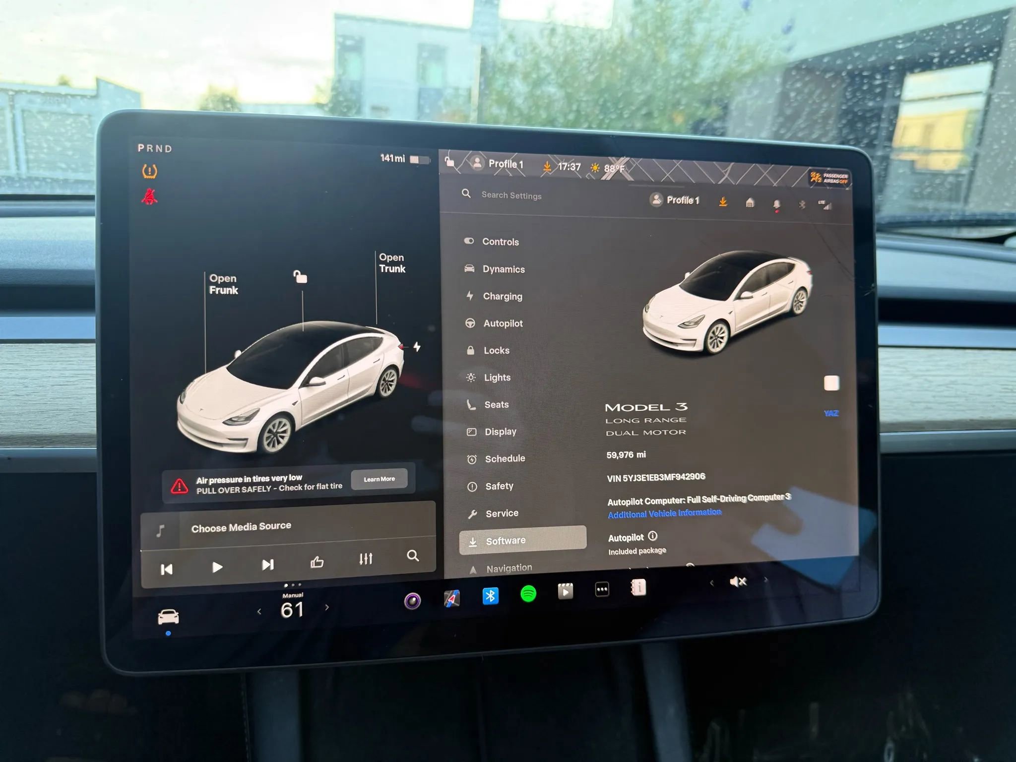 Used 2021 Tesla Model 3 Long Range image 10