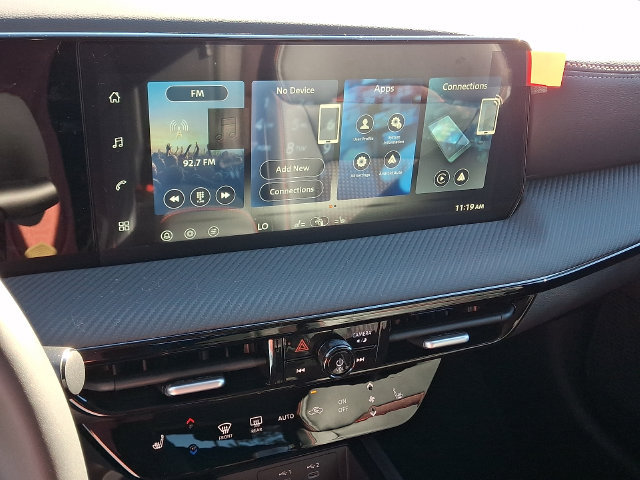 New 2027 Nissan Kicks SR AWD/4WD image 7