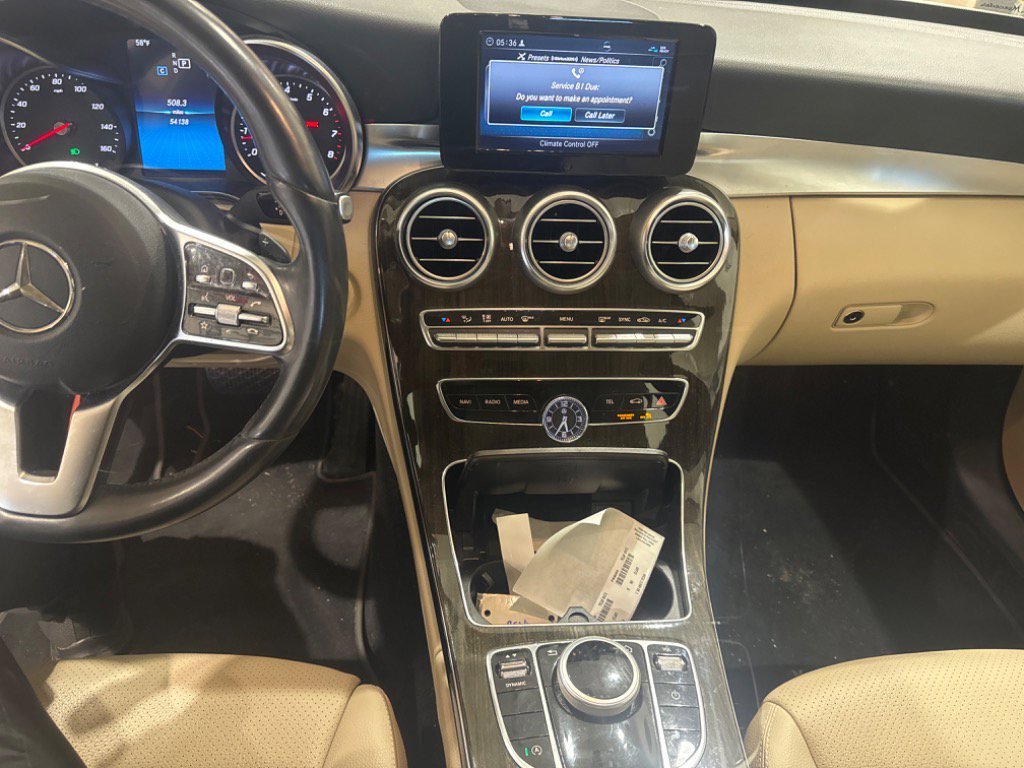 Used 2019 Mercedes-Benz C 300 4MATIC Sedan image 2