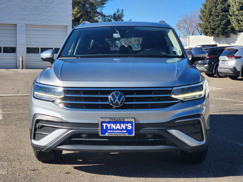 Certified 2024 Volkswagen Tiguan SE image 5