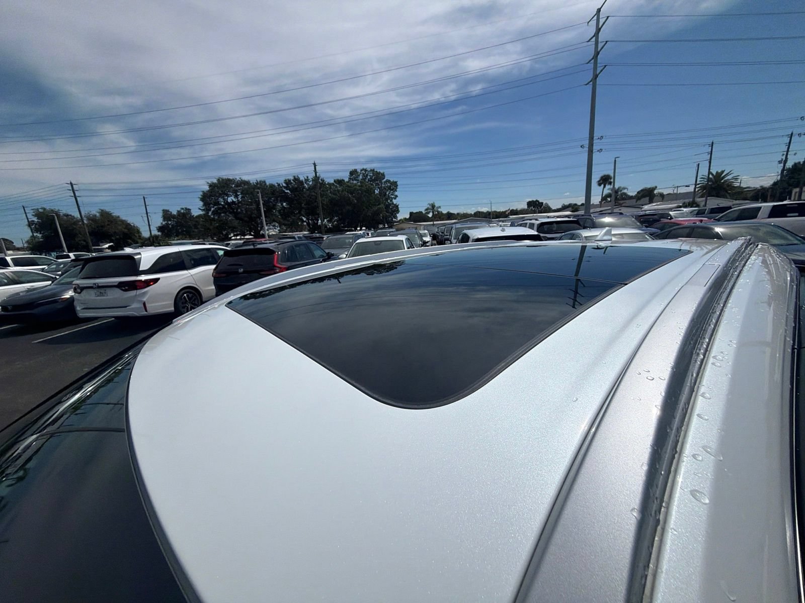 Used 2024 Nissan Rogue SV w/ SV Premium Package FWD image 17