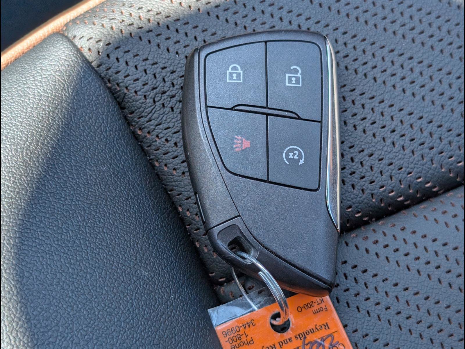 Used 2025 GMC Canyon AT4 w/ Technology Plus Package AWD/4WD image 19
