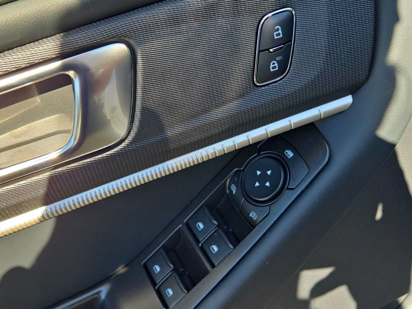 New 2027 Ford Explorer Tremor AWD/4WD image 19