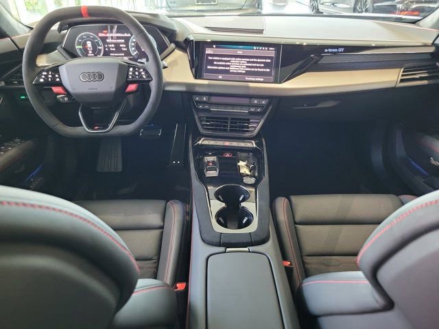 New 2026 Audi RS e-tron GT performance image 2