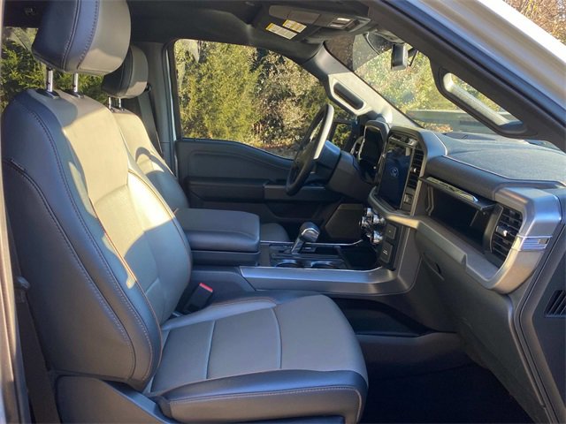 Used 2025 Ford F150 Lariat w/ FX4 Off-Road Package image 37