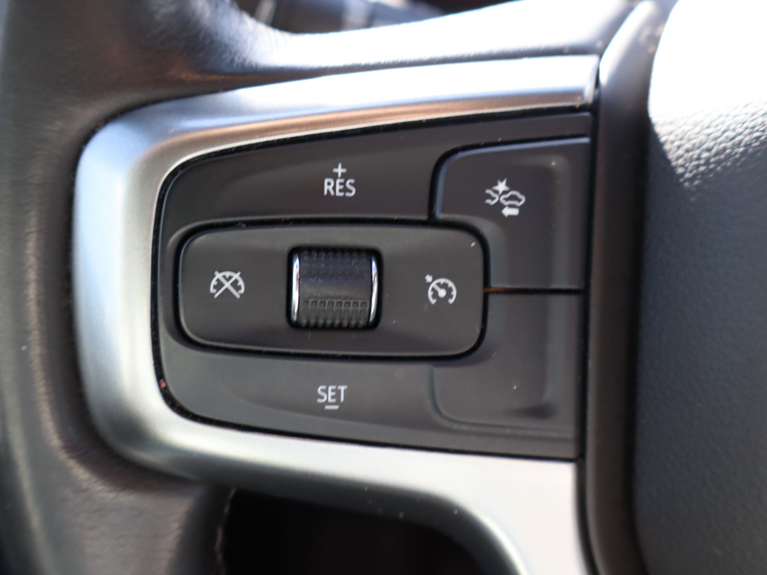 Used 2021 Chevrolet Tahoe LS image 22