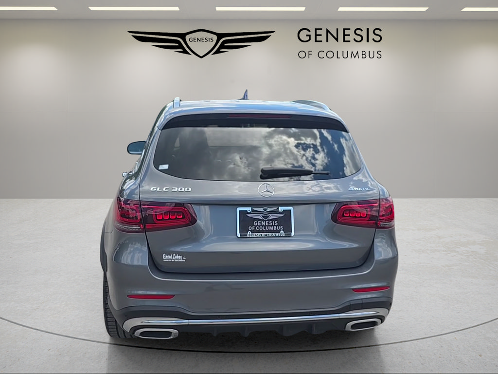 Used 2021 Mercedes-Benz GLC 300 4MATIC image 4